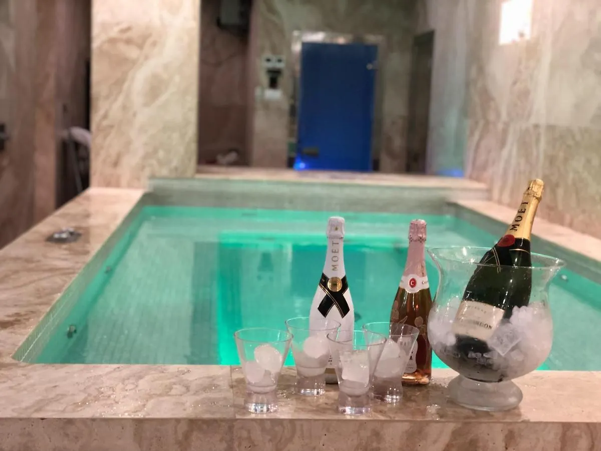 Huge Golf And Spa Mansion 8 Min From Puerto Banus Estepona