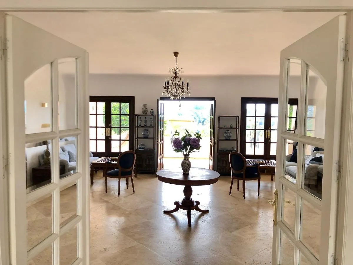 Holiday home Huge Golf And Spa Mansion 8 Min From Puerto Banus Estepona
