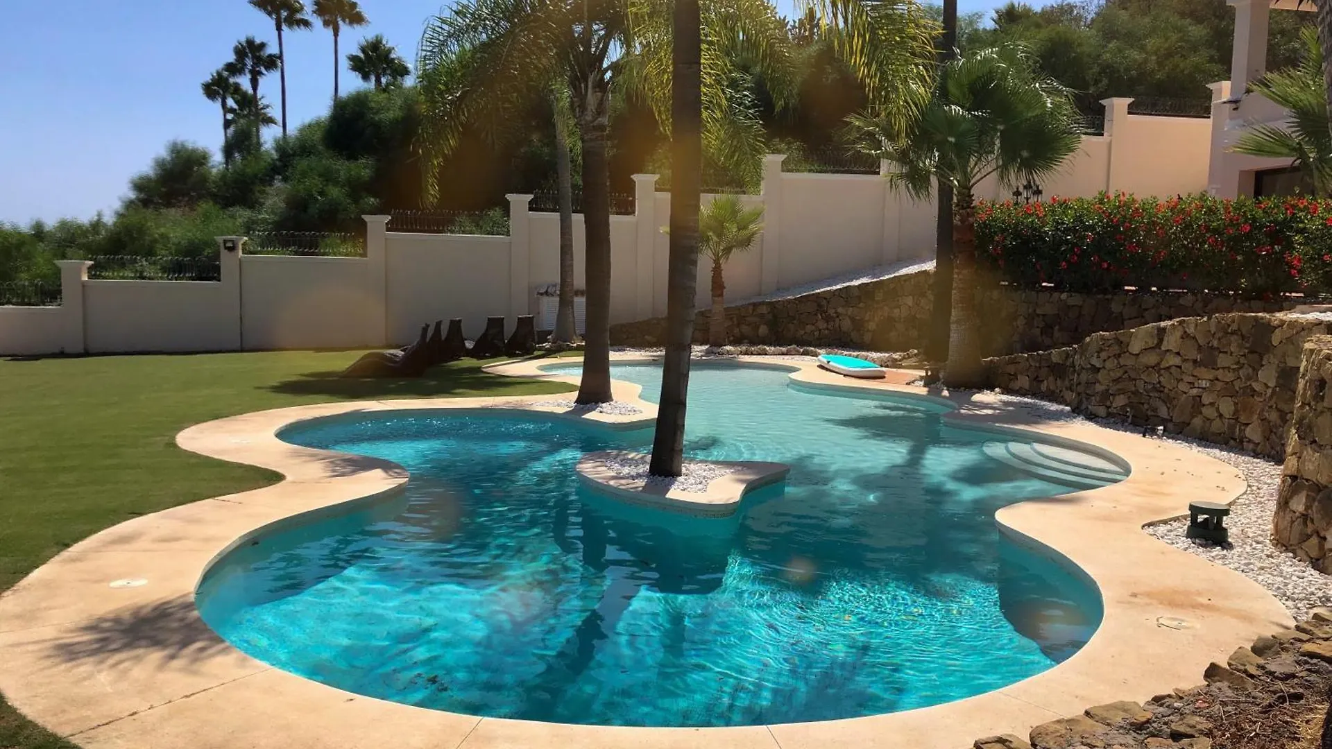 Holiday home Huge Golf And Spa Mansion 8 Min From Puerto Banus Estepona