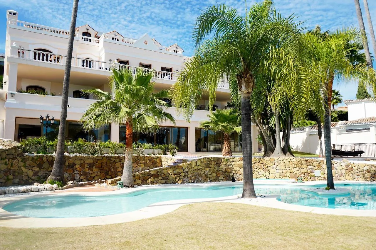 Huge Golf And Spa Mansion 8 Min From Puerto Banus Estepona 0*,  Spain